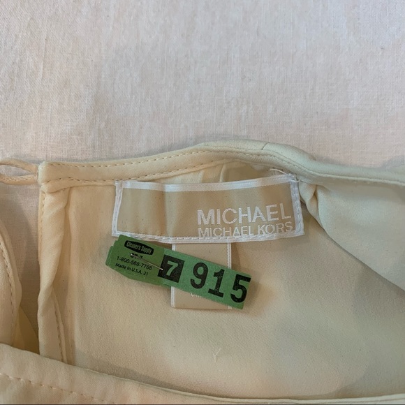 Micheal Kors, Pure Silk, Sleeveless Ruffle Blouse, US XS - freshly dry cleaned - Picture 10 of 11